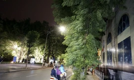 Nhìn gần Hà Nội trong đêm gió lạnh tràn về