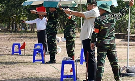 Lãnh đạo Tỉnh ủy Bà Rịa - Vũng Tàu tham gia thi kiểm tra bắn súng K54