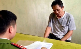 Chỉ vì mất 20.000 đồng, Đỗ Văn Lợi cùng người tình đã đánh đập cháu Lộc rất dã man. Ảnh: Công an nhân dân