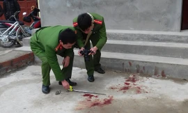 Lực lượng cức năng khám nghiệm hiện trường