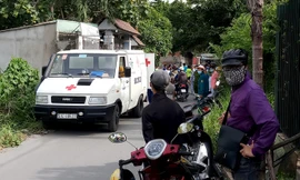 Thi thể nạn nhân được đưa về nhà xác