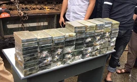 Số heroin được cảnh sát phát hiện trong máy xúc