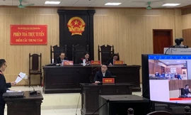 Tiến sỹ trộm cắp tài sản lĩnh án tù