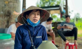 Ở thành phố mới: Thu nửa triệu/ngày nhờ trà đá, sống khỏe nhờ làm công nhân