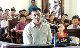 Bị cáo Trung tại phiên tòa