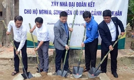 Huế ra ‘tối hậu thư’ về xóa nhà tạm, nhà dột nát