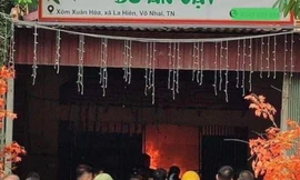 Mâu thuẫn với vợ, người đàn ông ở Thái Nguyên tẩm xăng tự thiêu