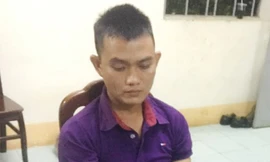 Nghi can Tình tại cơ quan Công an