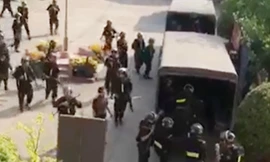 Hàng trăm cảnh sát dùng xe bọc thép vây bắt kẻ nổ súng 4 người chết ở Củ Chi