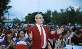 Phong tỏa tài khoản của cha mẹ TGĐ Alibaba Nguyễn Thái Luyện