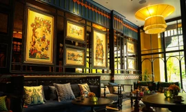 Độc đáo khách sạn duy nhất tại Hà Nội xây theo chủ đề tranh Hàng Trống