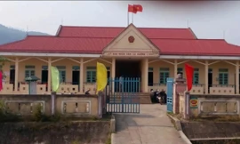 Huyện 'ngã ngửa' vì cán bộ xã âm thầm thi công chức 'chui' ở nơi khác