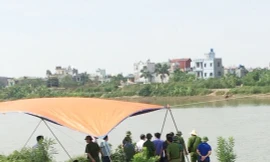 Phát hiện thi thể người đàn ông bị trói trôi trên sông Thương