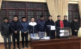 Các nghi can tại cơ quan công an. Ảnh: An ninh Thủ đô