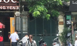 Cơ quan CSĐT khám xét trụ sở Cty Thiên Sơn tại Hà Nội ngày 31/5/2017. Ảnh: Nguyễn Hoàn