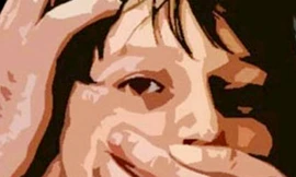 Cô bé nhanh trí thoát khỏi 'miệng sói' trong gang tấc