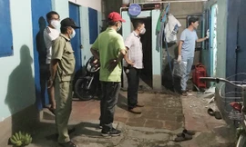 Công an khám nghiệm một vụ án mạng trước đó