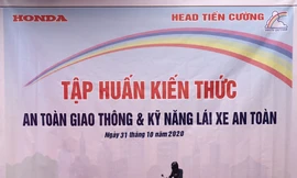 Head Tiến Cường tập huấn kiến thức & kỹ năng lái xe an toàn