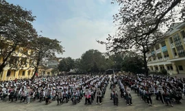 Head Tiến Cường tổ chức 'An toàn giao thông cho nụ cười ngày mai' cho hơn 1.300 học sinh