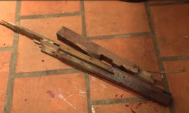 Khúc gỗ, hung khí trong vụ án