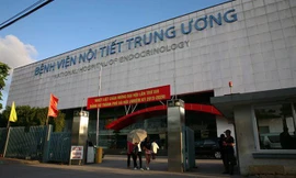 Giám đốc Bệnh viện nội tiết Trung ương bị 2 người đàn ông vây đánh