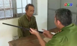 Bắt cụ ông 65 tuổi dùng súng kíp bắn người trộm gà