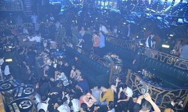 Gần 90 thanh niên bị phát hiện phê ma túy trong quán bar lớn nhất Biên Hòa. Ảnh: CA Đồng Nai