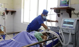 Anh Khiêm đang được điều trị tại Bệnh viện Đa khoa Lâm Đồng