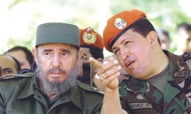 Tổng thống Hugo Chavez ra đi: Sóng gió chưa dừng!