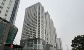 Bộ Xây dựng đề nghị làm rõ việc người dân đội mưa đi đòi nhà xã hội