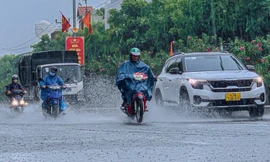 Miền Trung sắp đón mưa dông kéo dài