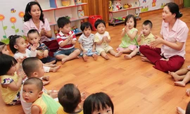 Đôn đáo gửi con tuần sát tết