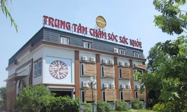 Hàng quán 'bủa vây' khu đô thị Văn Quán