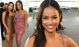 Người mẫu gốc Việt gợi cảm đọ sắc bên mỹ nhân được cho là 'đặc sản Cuba'