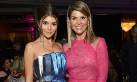 Con gái sao Hollywood bị ném đá khi mẹ dính nghi án chạy trường cho mình.