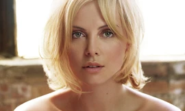 Nhan sắc và tài năng nữ minh tinh Charlize Theron hẹn hò Brad Pitt 