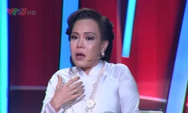 Hoài Linh, Minh Nhí chia buồn với Việt Hương khi ba qua đời