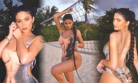 Em gái tỷ phú của Kim Kardashian khoe 3 vòng 'bỏng rẫy' gây choáng váng