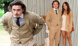 Cậu cả nhà Beckham như ông cụ, cùng bạn gái đi xem chung kết Wimbledon 2019