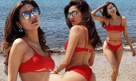 Mỹ nhân Hollywood khoe đường cong 'bỏng mắt' với bikini ở Cannes