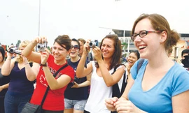 Loay hoay biểu trưng du lịch