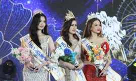 Nữ sinh ĐH Kinh tế đăng quang Hoa hậu Du lịch Đà Nẵng