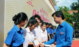 Bí thư T.Ư Đoàn Nguyễn Minh Triết: Ngày hội Chiến sĩ Hoa phượng đỏ khơi dậy tinh thần tình nguyện