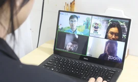 Làm talkshow 0 đồng, truyền cảm hứng sống xanh