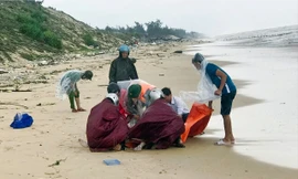 Phát hiện thi thể nữ giới trôi dạt vào bờ biển Thừa Thiên Huế