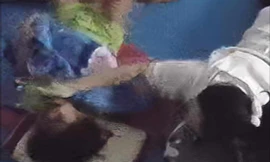 Đà Nẵng: Phụ huynh tố bảo mẫu nhét chăn vào miệng, bạo hành trẻ tự kỷ