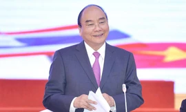 Thủ tướng Nguyễn Xuân Phúc mong muốn Ủy ban Quốc gia ASEAN 2020 sẽ đạt được kết quả xuất sắc như đội tuyển bóng đá Việt Nam vừa đạt được. Ảnh: Như Ý.