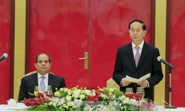 Năm 2017, Tổng thống nước Cộng hòa Ả-rập Ai Cập Abdel Fattah Al Sisi Việt Nam từ ngày 6-7/9/2017 là người đứng đầu Nhà nước Ai Cập đầu tiên thăm Việt Nam kể từ khi hai nước thiết lập quan hệ ngoại giao năm 1963. Ảnh: TTXVN