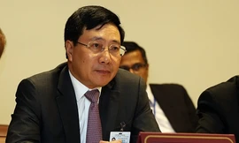 Phó thủ tướng Phạm Bình Minh trong phiên họp bên lề Kỳ họp thứ 73 Đại hội đồng Liên Hợp Quốc. Ảnh: VN & TG