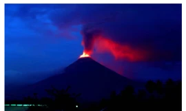 Núi Soputan phun trào 2 lần trong sáng 17/12.